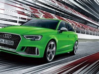 アウディ RS3スポーツバック/セダン、2年ぶりに復活 価格850万円より 画像