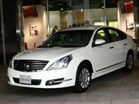 【株価】円相場の軟化で輸出関連株に買い戻し 画像