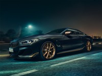 BMW 8シリーズ、ブラック＆ゴールドの限定車設定　オンラインのみで7月30日より受注開始 画像