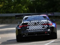 BMW M4 次期型、「GT3」レーサーの写真…市販車と直6エンジンを共有 画像