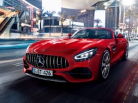 メルセデスAMG GT/GTロードスター、530psにパワーアップ 特別仕様車も設定 画像