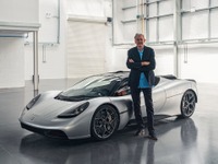 ゴードン・マレー、新型スーパーカー『T.50』発表…986kgの軽量ボディに700馬力V12搭載 画像