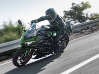 カワサキ、スポーツツアラー『Ninja 1000SX』のカラー＆グラフィック変更 画像