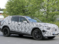 メルセデスベンツ GLC 次期型プロトタイプに大接近!何が変わる? 画像