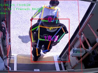 アイシン精機、中型自動運転バス実証実験に参画　転倒リスク通知システムを実装 画像
