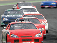 【F1日本GP】往年のF1ドライバーがハコ車で熱いバトル…スピードカー・シリーズ 画像