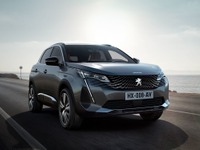 プジョー 3008 改良新型、表情一新…欧州発表 画像