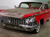 【MotorTrend】1959年ビュイック インヴィクタ 嘘だろ!クルマが作業中に落っこちた!…カスタム・マスター 画像