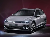 VW ゴルフ 新型にクロスオーバー派生「オールトラック」…欧州発表 画像