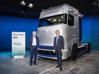 メルセデスベンツ、次世代燃料電池トラック発表…航続1000km 画像