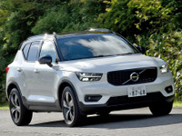 【ボルボ XC40 B5 Rデザイン 新型試乗】強みはスポーティなルックスと走りにあり…岡本幸一郎 画像