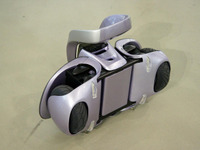 トヨタ ウィングレット…常時持ち歩ける移動支援ロボット 画像