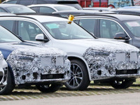 BMW X3 改良新型、高性能モデル「M40i」を初スクープ! 画像
