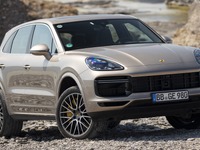 ポルシェ カイエン PHV、EVモードの航続を最大30%拡大…2021年型を欧州発表 画像