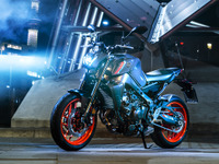 ヤマハ MT-09 ABS 新型、欧州向け発売…エンジン・フレーム刷新、日本導入は来春以降 画像