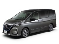 日産 セレナ LED仕様、2万2000台をリコール　フォグランプの光軸にずれ 画像
