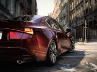 【レクサス IS 改良新型】アドヴィックス、環境に対応したブレーキパッドを開発 画像