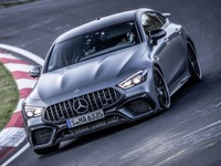 メルセデスAMG GT、ニュルで最速のラグジュアリー車に…ポルシェ パナメーラ の記録更新［動画］ 画像