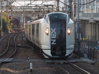 ホームに止めた特急電車でシェアオフィス…『成田エクスプレス』を両国駅3番線に据え付け　11月27・28日に実証実験 画像