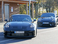 キャラが濃すぎる2台!? ポルシェ 911 GT3 と 718ケイマン GT4 RS を同時スクープ 画像