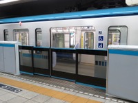 ホームドアの使用開始時期を前倒しで…東京メトロ東陽町駅の人身事故を受け、赤羽大臣が指示 画像