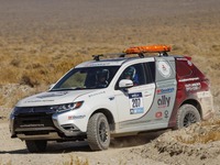 三菱 アウトランダーPHEV 、女性だけのラリーで表彰台…10日間で2000km以上［動画］ 画像