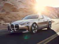 BMWのEVに初の「M」、i4 ベースで2021年発表へ 画像