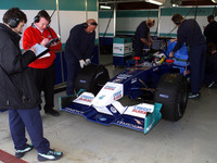 バレンシアF1テスト、ザウバーのニューマシン「C21」がトップ 画像
