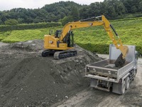 キャタピラー、小型次世代油圧ショベル 315 GC 発売…旋回幅3.96メートル、狭所で活躍 画像