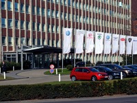 VWグループが再編、ベントレーをアウディの管理下に…ランボルギーニとドゥカティの身売り報道は否定 画像