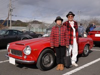 愛着のフェアレディで熟年夫妻も参加…フリーモーターミーティング 画像