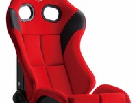 ブリッド、セミバケットシート『ストラディア』を15年ぶりにフルモデルチェンジ 画像