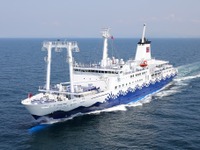 イエローハット、東京諸島に進出…東海汽船が専売タイヤなどを輸送・販売 画像