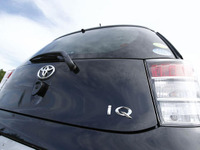 【トヨタ iQ プロト試乗】ミニマム乗用車、でも意外と普通？…石川芳雄 画像
