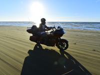 バイクで走れる国内唯一の海岸「千里浜」へ列島横断！ 太陽を追いかけた1000kmの旅 画像