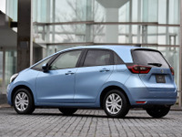 自動車業界を襲う新たな懸念材料---ホンダ、日産など半導体不足で減産へ［新聞ウォッチ］ 画像