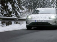 ソニー VISION-S が公道走行、新開発ドローンで撮影も…CES 2021 画像