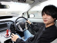 ［car audio newcomer］トヨタ プリウス by custom&car Audio PARADA　後編…好きな音楽を聴いて次の目標 画像