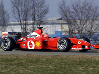 フェラーリF2002がいきなりのコースレコード 画像