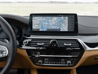 「BMWニュースアプリ」、車内で最新ニュースを読み上げ…4月から欧州で開始 画像