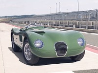 ジャガーの名車「Cタイプ」、70周年を記念して8台を復刻 2022年に生産へ 画像