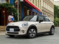 クラシックミニの名車「ピカデリー」、限定モデルとして蘇る 画像