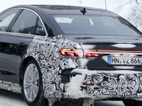 アウディ A8 改良新型、フロントグリル&デジタルライトが大きく変わる!? 画像