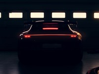 ポルシェ 911 に新「GT」モデル、2月16日発表…ティザー 画像