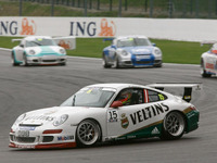 ポルシェ、ワインメイクレース参戦車両 911GT3カップ を発売 画像