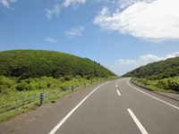 2030年半ばに乗用車新車販売の電動車比率100％---施策に関して意見募集　国交省と経産省 画像