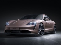 ポルシェ、世界新車販売の80%以上を電動化…2030年目標 画像