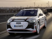 アウディの新型電動SUV、4月中旬デビューが決定…『Q4 e-tron』 画像