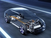 メルセデスベンツ、新型EV『EQS』用の高性能電池を生産開始…航続700kmを可能に 画像