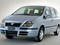 【ジュネーブショー2002出品車】フィアット『ウリッセ』MPV…すこし大きく 画像